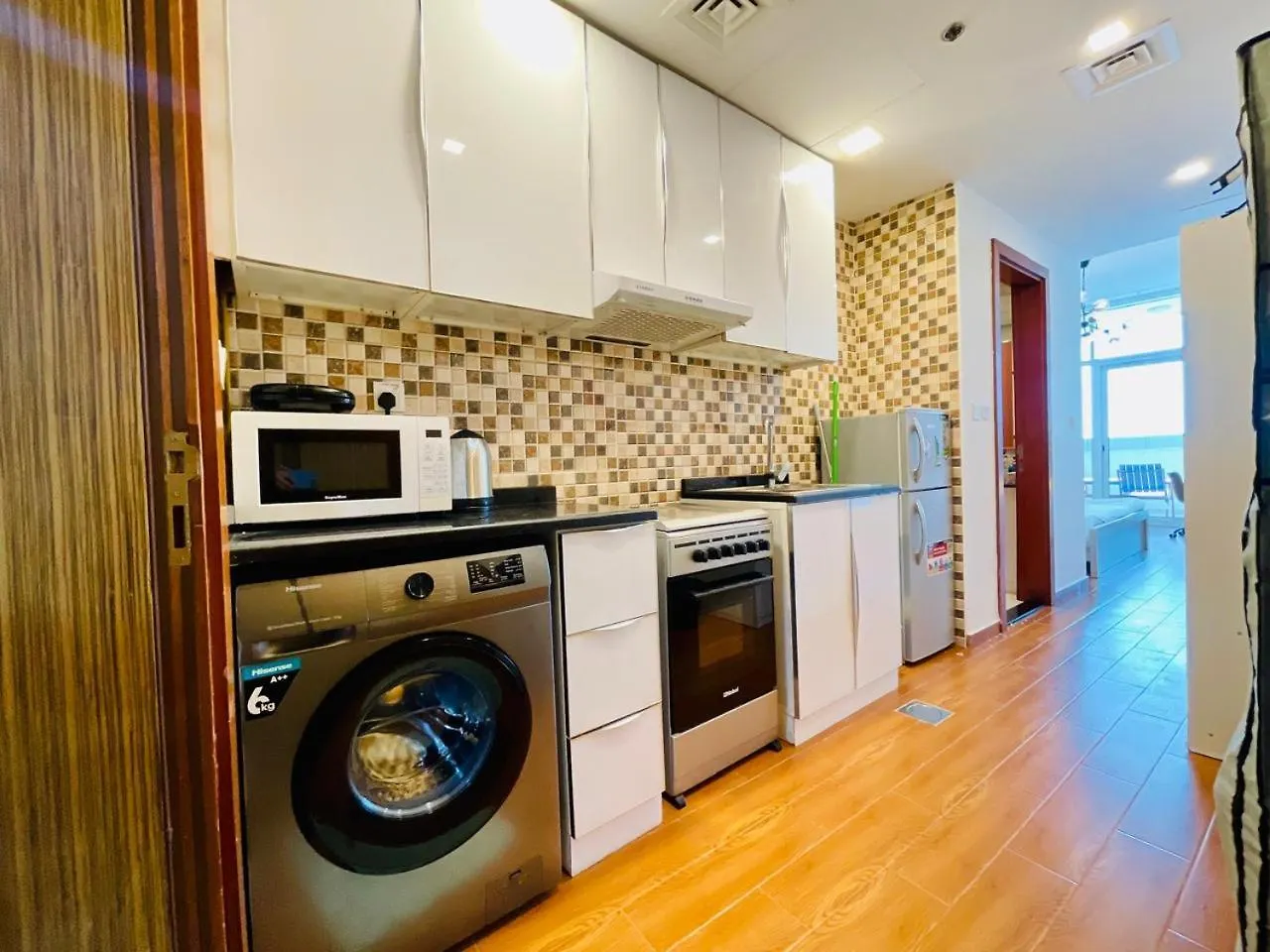 Studio Apartment In Jumeriah Village Triangle District 2 Ντουμπάι